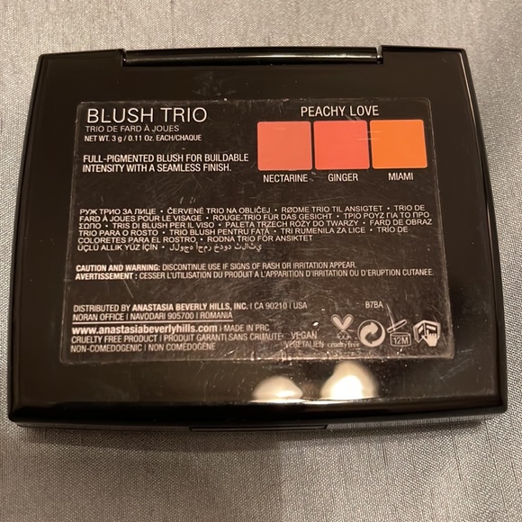 Peachy Love blush trio ABH - Picture 3 of 3